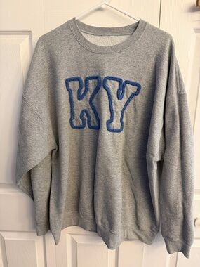 Women’s Gray Sweatshirt with Blue 'KY' Chenille Patch